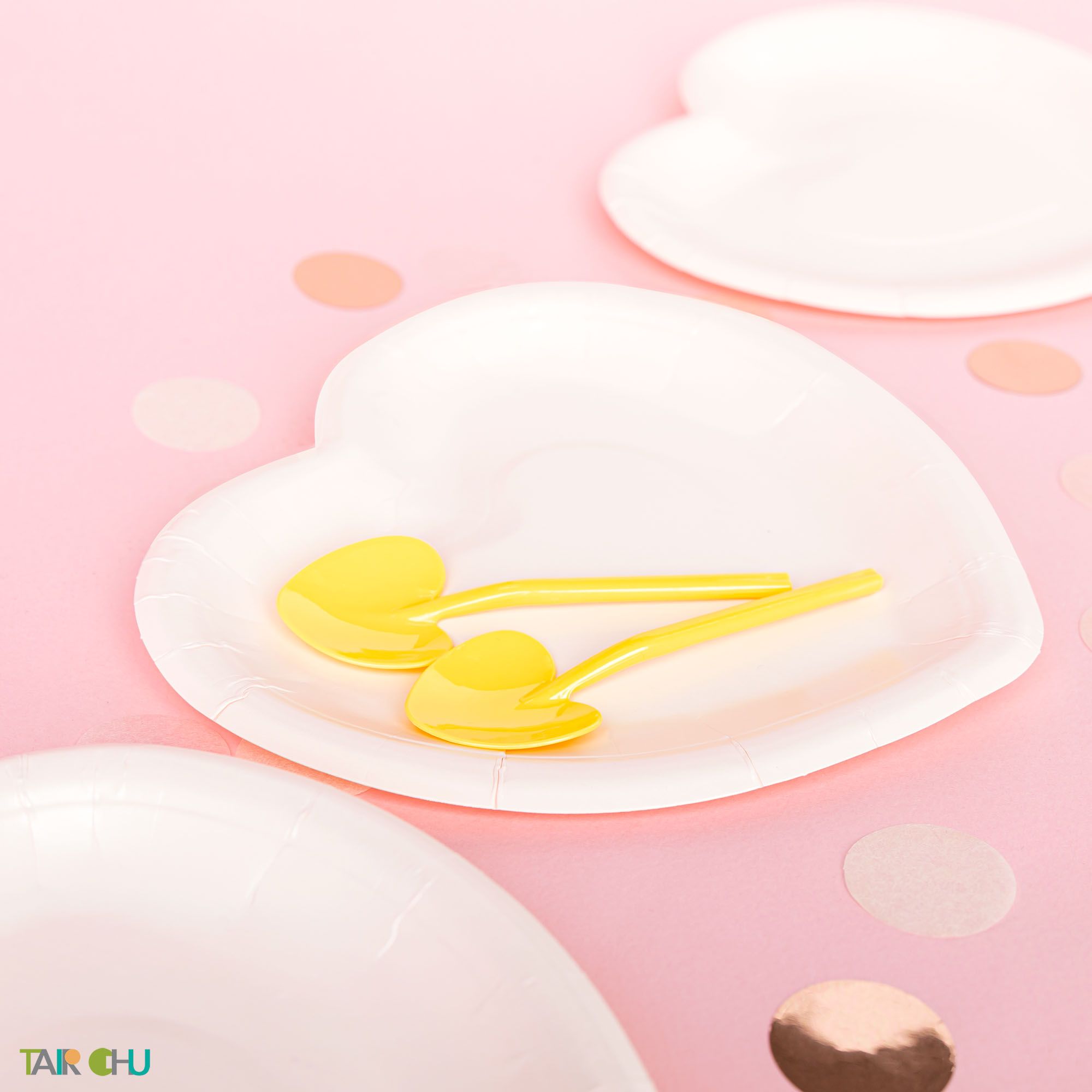 Heart-Shaped Cake Plate